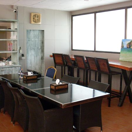 The Taksim Patong Beach Hotel Ngoại thất bức ảnh