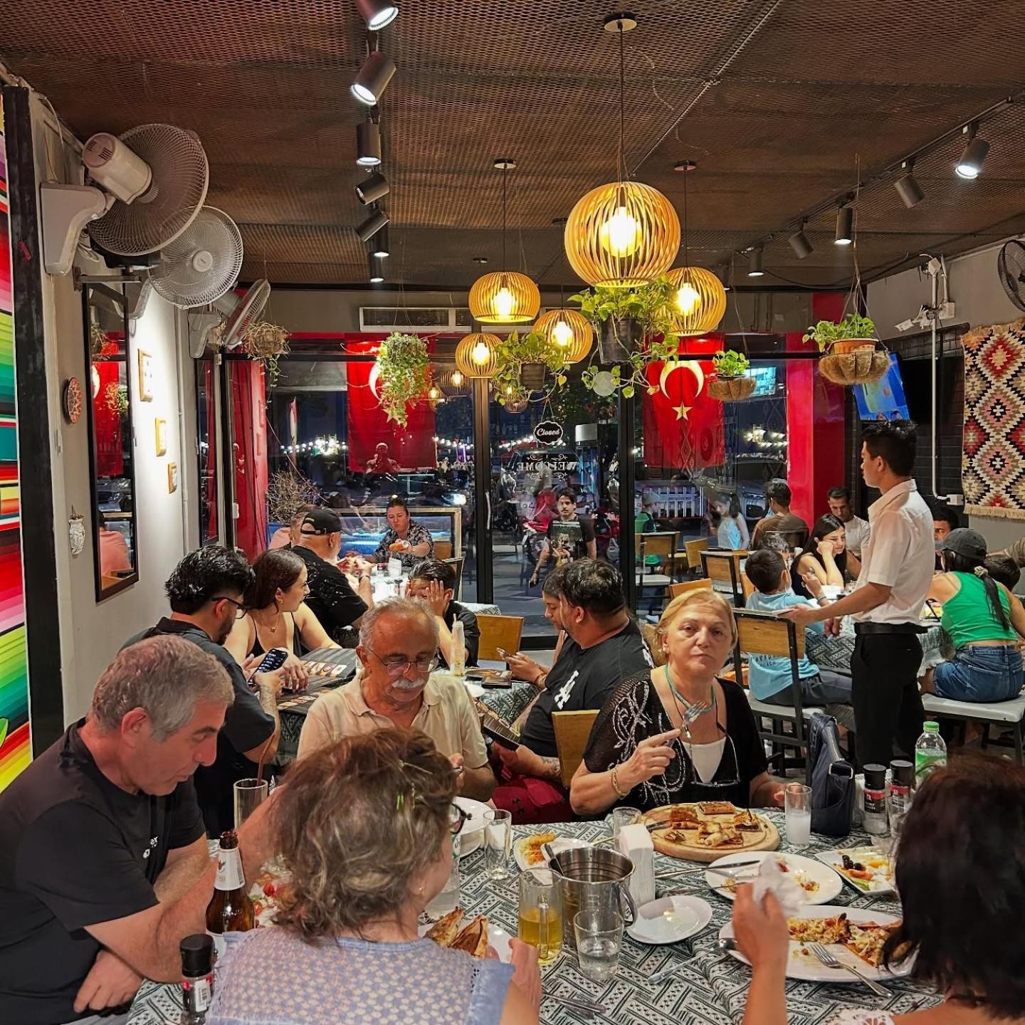 The Taksim Patong Beach Hotel Ngoại thất bức ảnh