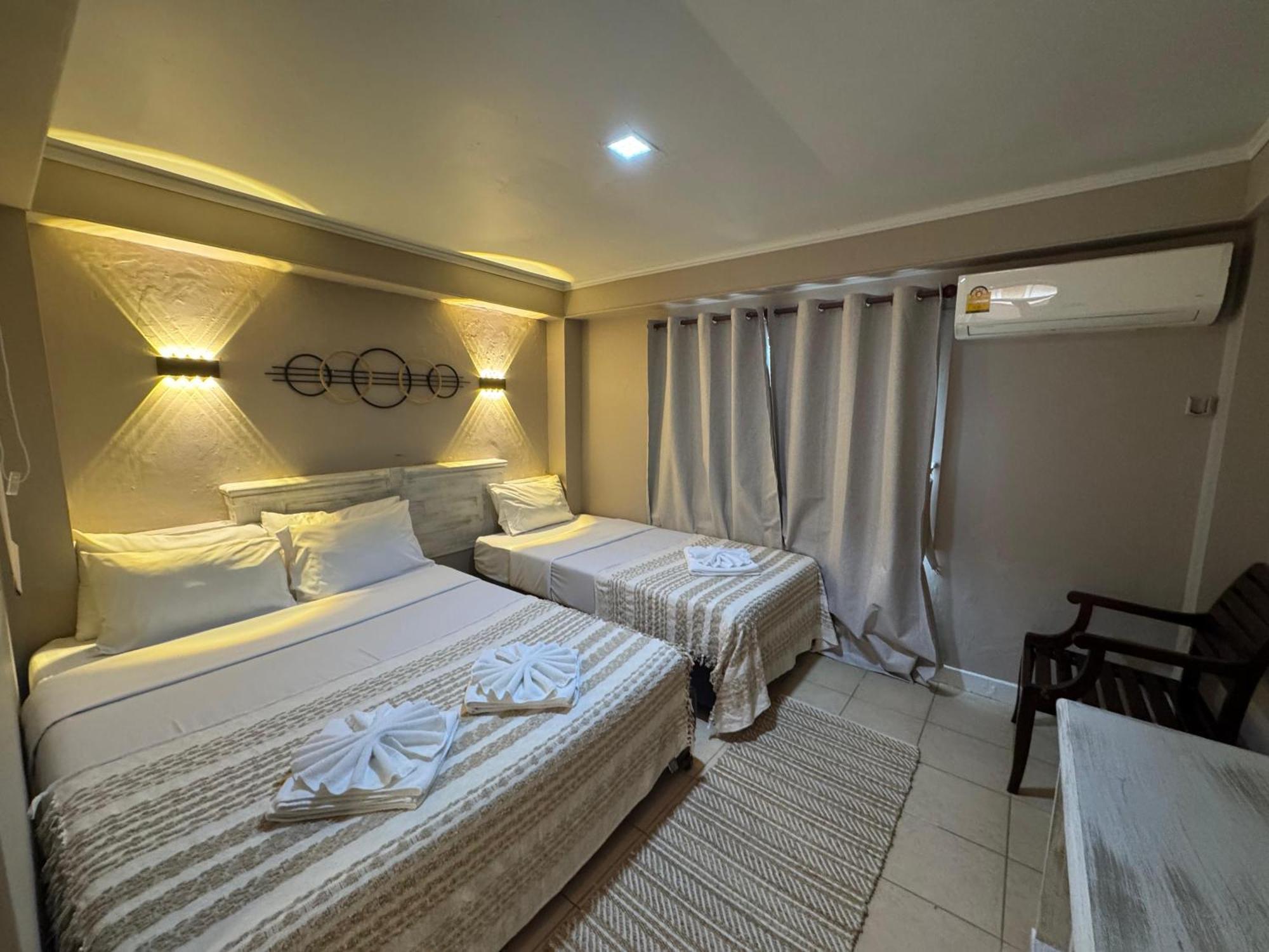 The Taksim Patong Beach Hotel Ngoại thất bức ảnh