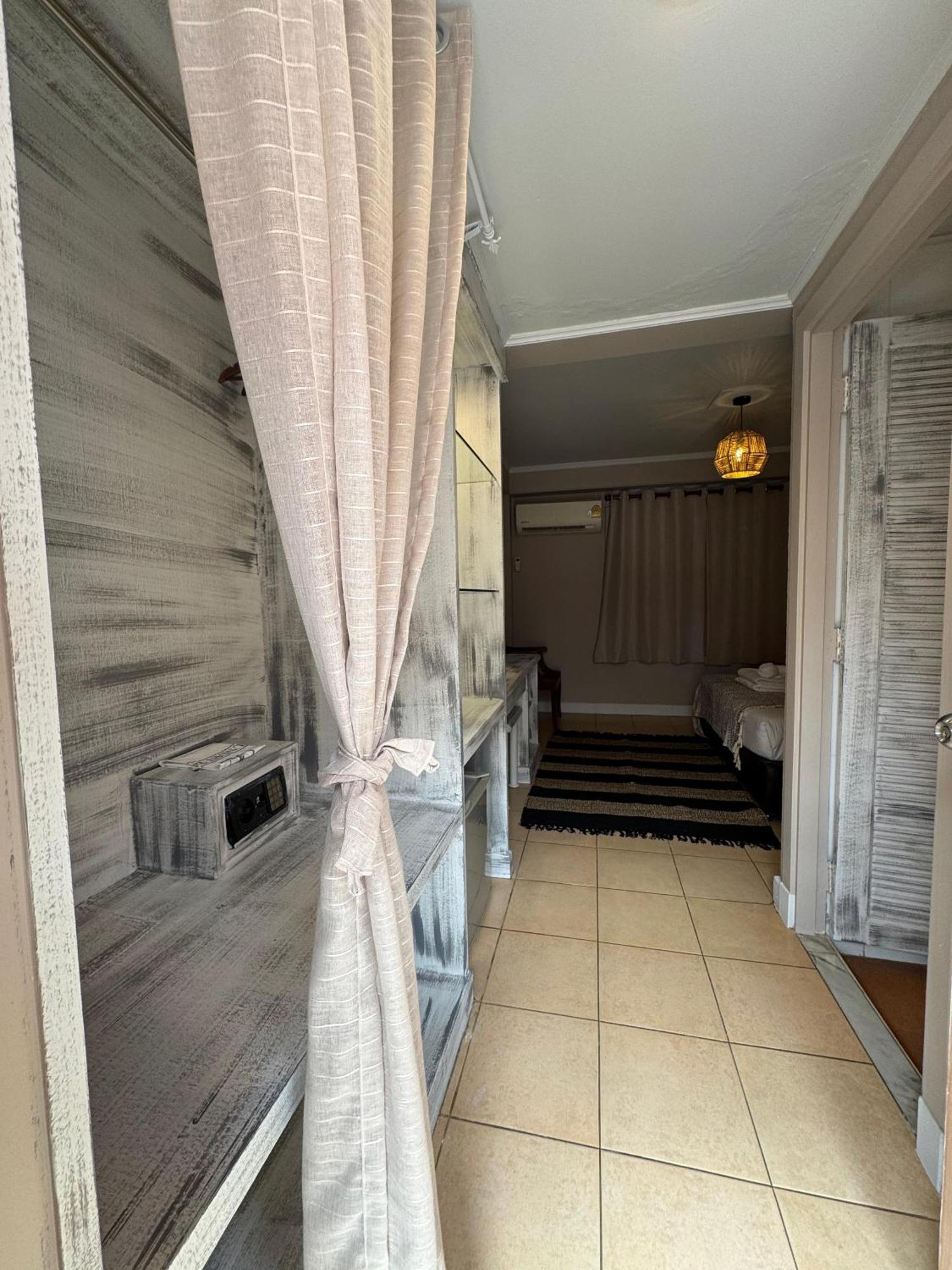 The Taksim Patong Beach Hotel Ngoại thất bức ảnh
