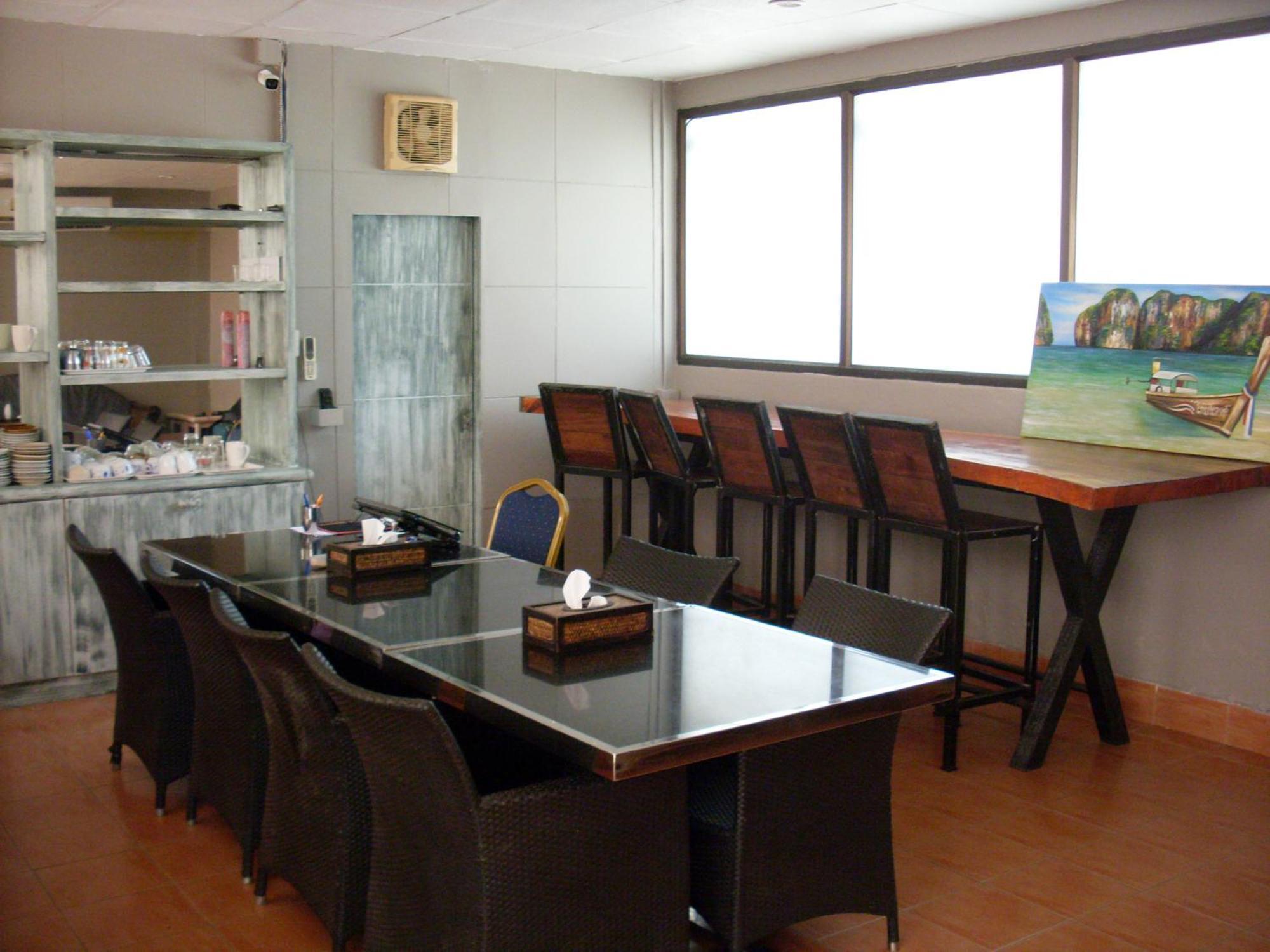 The Taksim Patong Beach Hotel Ngoại thất bức ảnh